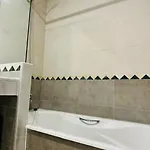 Apartament Casa Brut - Nova *